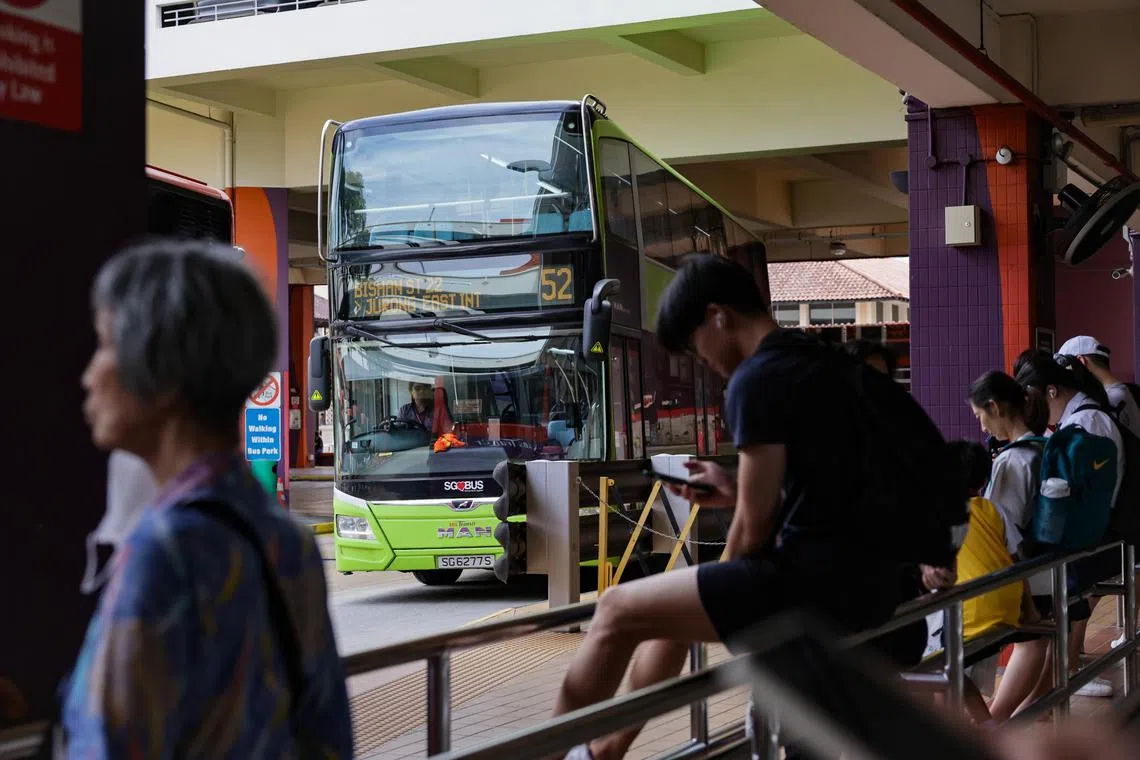 ST20240115_202494335429: Gin Tay/ pixgeneric/
Generic photo of people at Bishan bus interchange on on Jan 15, 2024.
Can use for stories on bus fare, increment, public buses, transportation,
