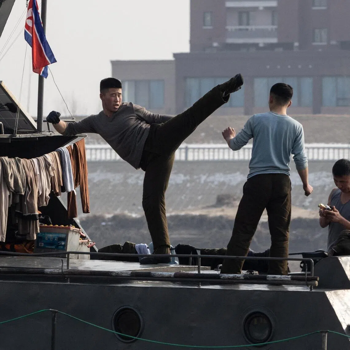 North Korean leader Kim Jong Un called for adjusting the training system to reflect changes in modern warfare and the development of North Korea’s military.
