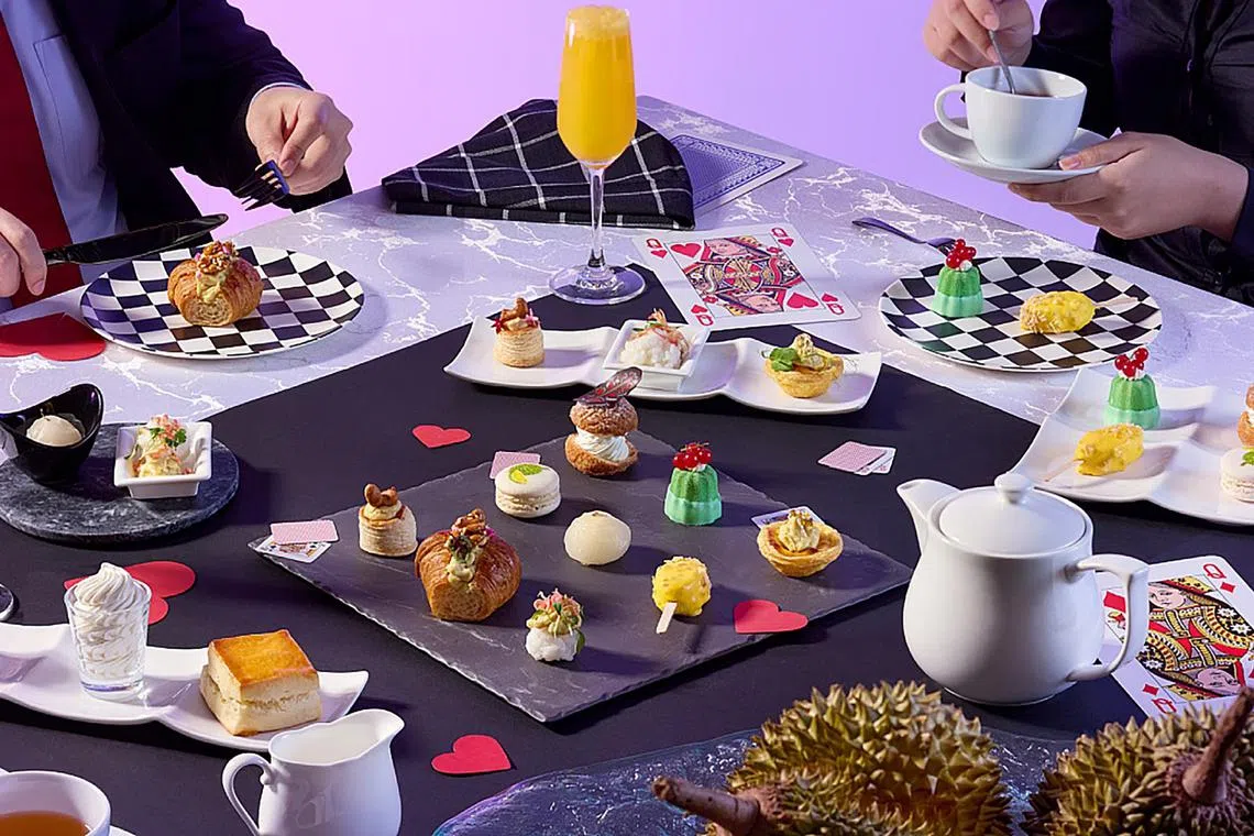 eqfestival03 - King and Queen Afternoon Tea

Source and copyright: Singapore Food Festival