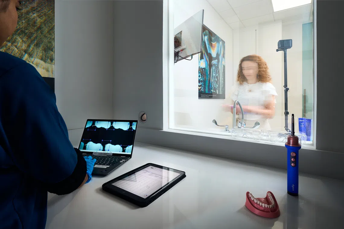 At the user trial clinic at St James Power Station, Dyson engineers were able to observe how users naturally interact with the product.