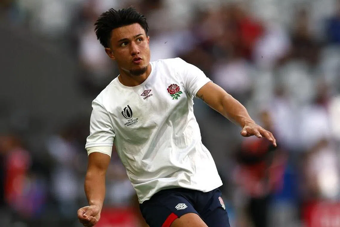 Rugby Union - Rugby World Cup 2023 - Pool D - England v Samoa - Stade Pierre Mauroy, Villeneuve-D'ascq, France - October 7, 2023 England's Marcus Smith during the warm up before the match REUTERS/Gonzalo Fuentes
