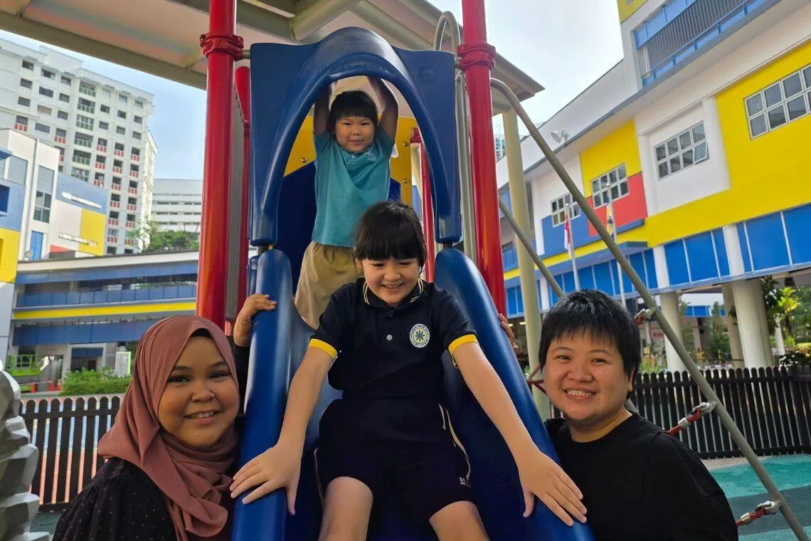 moe-kindergarten-neo-family-with-daughters-mk-sembawang