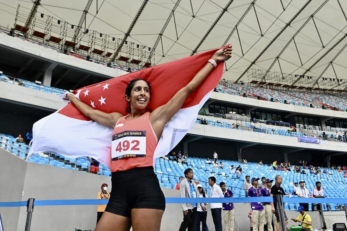 Sprinter Shanti Pereira (centre) won the women's 200m final in a time of 22.69 seconds.