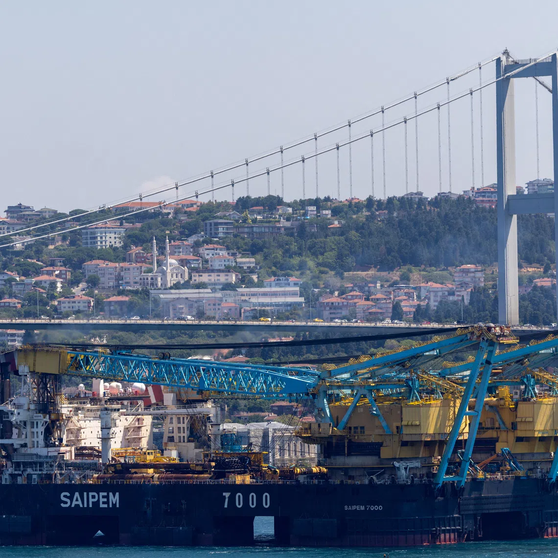 FILE PHOTO: SAIPEM 7000, a semi-submersible crane vessel used for natural gas pipeline work, transits the Bosphorus Strait in Istanbul, Turkey, August 6, 2026. REUTERS/Murad Sezer/File Photo