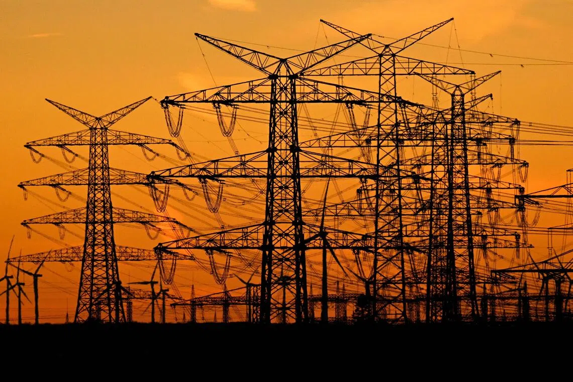 Germany sets out plan to abandon fossil fuels by 2045