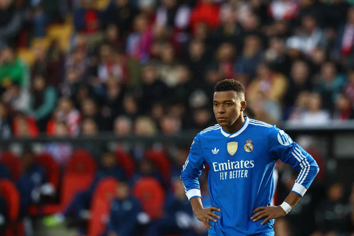 Soccer Football - LaLiga - Rayo Vallecano v Real Madrid - Campo de Futbol de Vallecas, Madrid, Spain - November 9, 2025 Real Madrid's Kylian Mbappe REUTERS/Susana Vera
