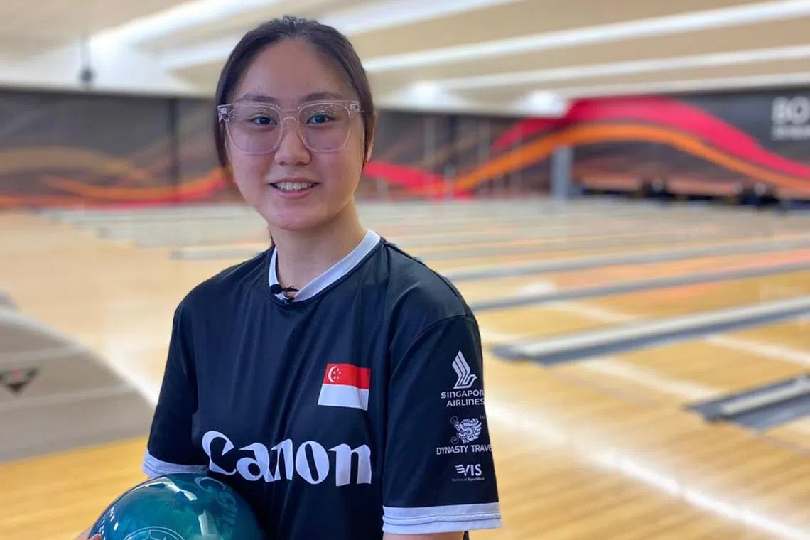 National bowler Colleen Pee finished second in the stepladder final of the 41st Malaysia International Open.