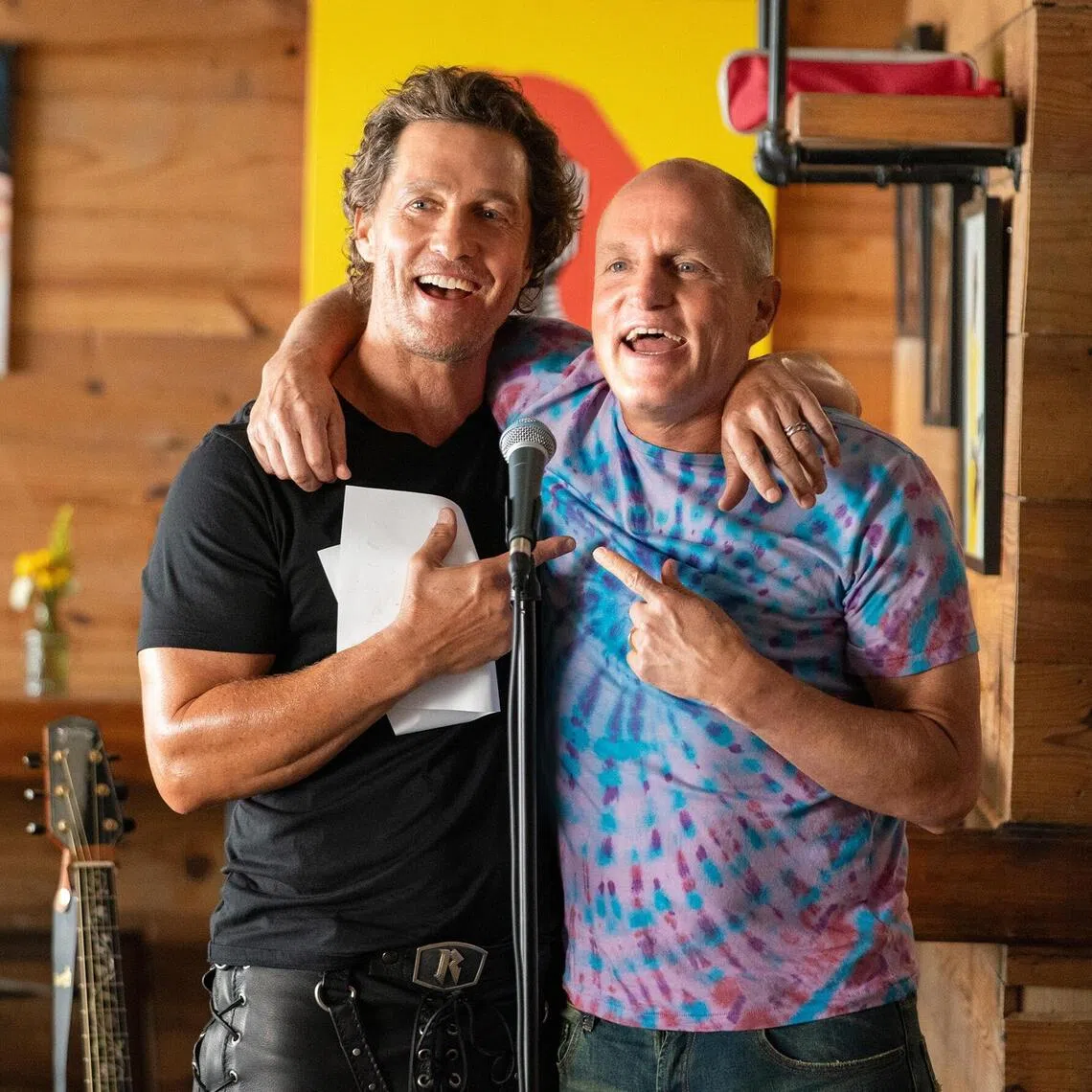 Matthew McConaughey (left) and Woody Harrelson in Brothers.