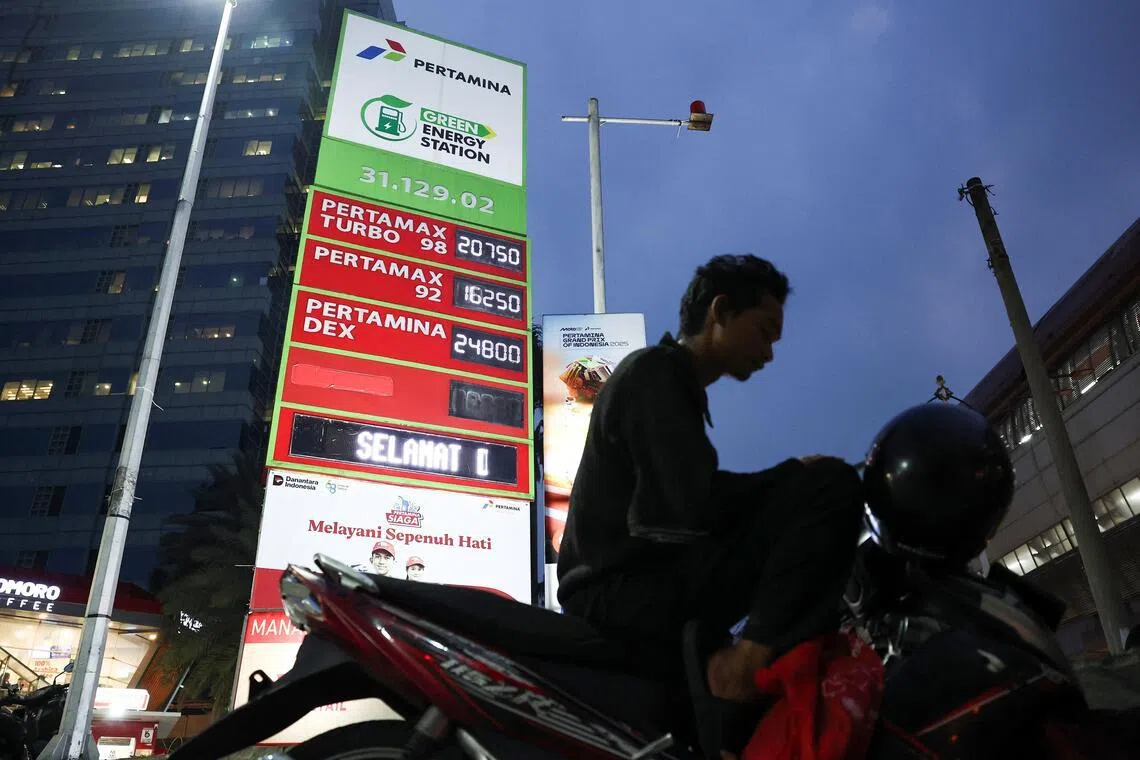 Indonesia’s blanket fuel subsidies favour the rich, say economists, urging targeted aid
