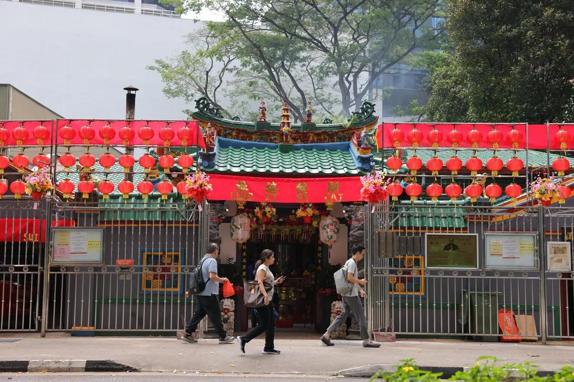 sftrail03 ST20240202_202496680860 Ong Wee Jin / Chin Soo Fang / 

Exterior of Seng Wong Beo temple. It was known for conducting ghost marriages in the past, but has stopped the practice now.

