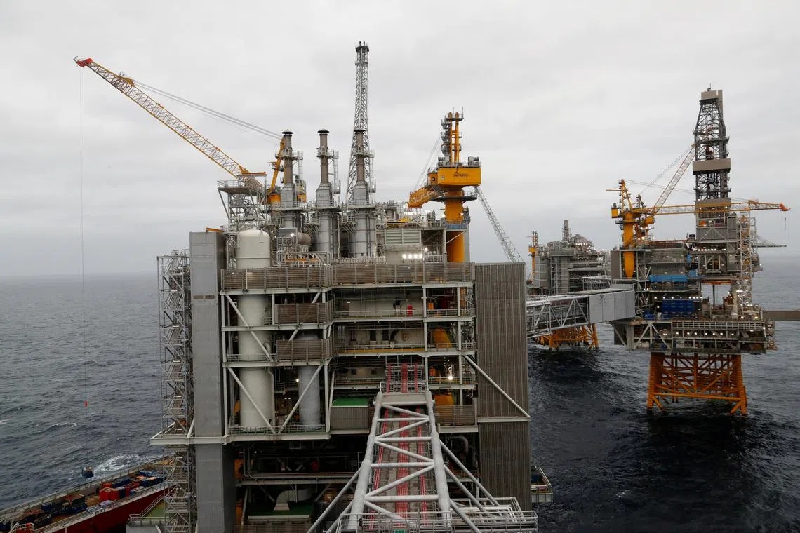 FILE PHOTO: A general view of the Equinor's Johan Sverdrup oilfield platforms in the North Sea, Norway December 3, 2019. REUTERS/Ints Kalnins/File Photo