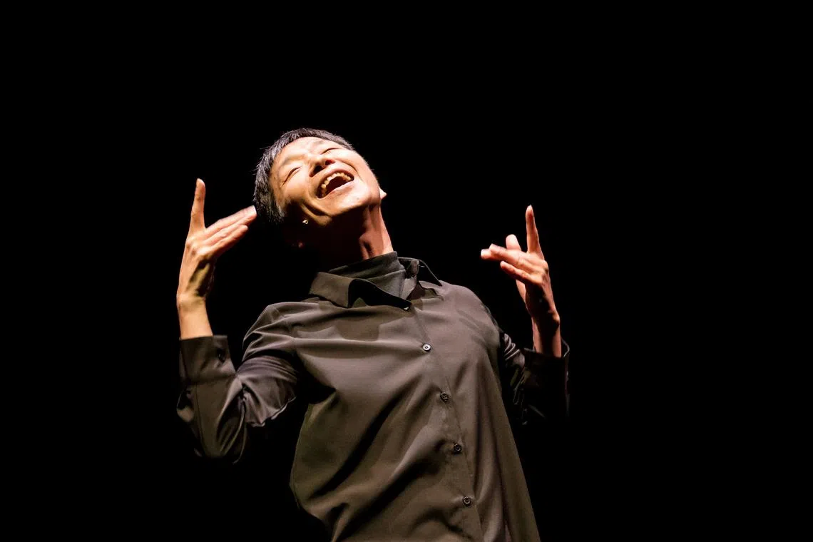 South Korean mime artist Nam Geung Ho’s boyish charm wins over Last Rites audiences at the Singapore International Festival of Arts 2026.