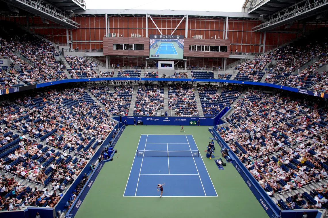 Tennis - U.S. Open - Flushing Meadows, New York, United States - August 30, 2026 General view during the first round match between Slovenia's Veronika Erjavec and Italy's Jasmine Paolini REUTERS/Eduardo Munoz