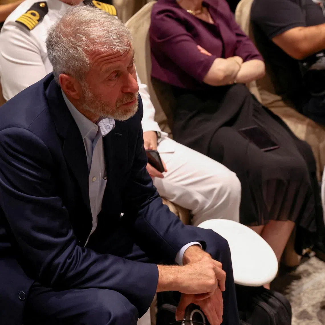 FILE PHOTO: Roman Abramovich attends a signing ceremony in Istanbul, Turkey July 22, 2022. REUTERS/Umit Bektas/FILE PHOTO