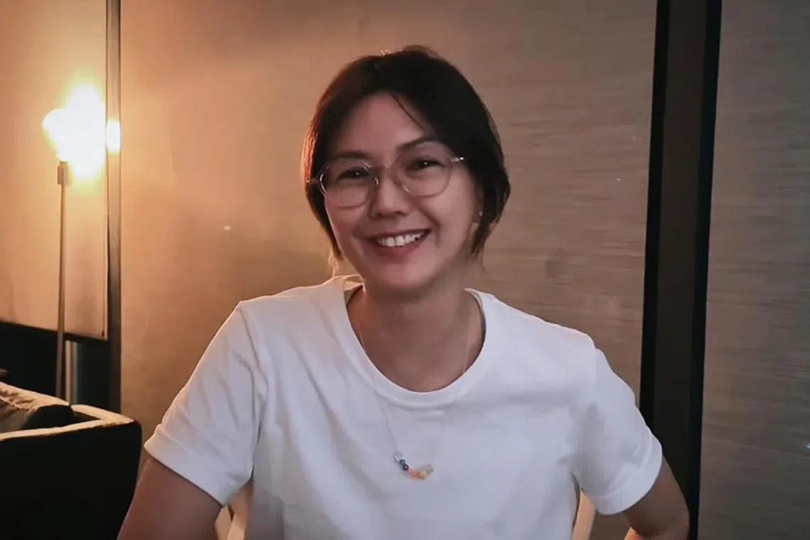 Home-grown singer Stefanie Sun said in the video that she had to suspend her concert rehearsals due to her illness. 