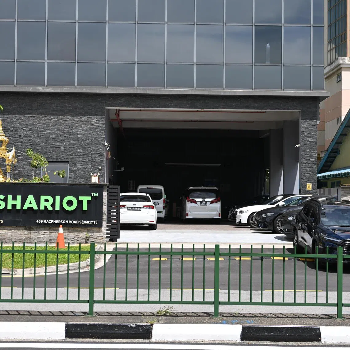 ST20251126_202526900461 Azmi Athni ntautobahn26//

Cars parked inside Autobahn Rent A Car office at Mountbatten on Nov 26, 2025. 

ST PHOTO: AZMI ATHNI