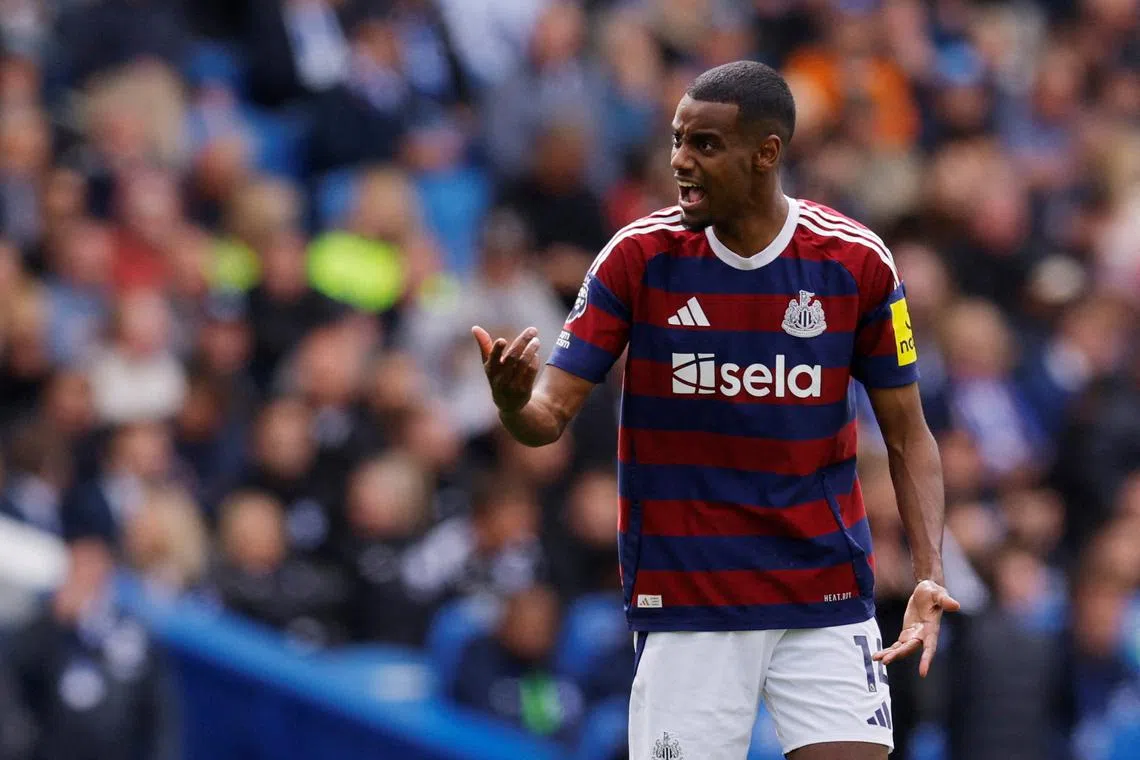 FILE PHOTO: Soccer Football - Premier League - Brighton & Hove Albion v Newcastle United - The American Express Community Stadium, Brighton, Britain - May 4, 2025 Newcastle United's Alexander Isak reacts Action Images via Reuters/Andrew Couldridge/File Photo