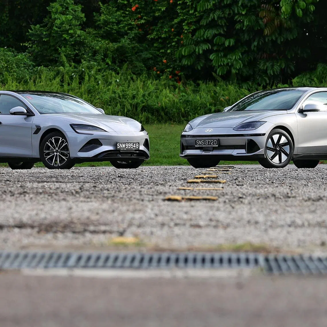 Outdoor shoot for the BYD Seal Cat A (left) and Hyundai Ioniq 6 Cat A on June 11, 2025.
