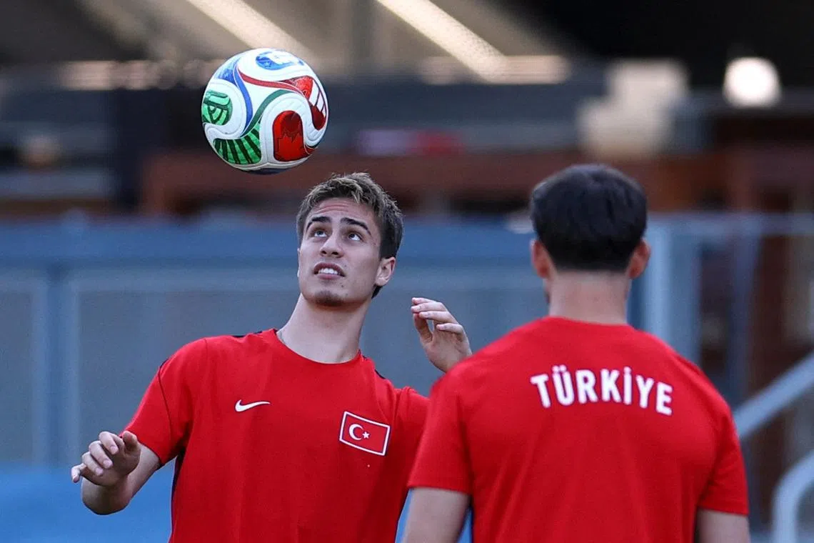 Soccer Football - FIFA World Cup 2026 - Turkey Training - San Jose Park, San Jose, California, U.S. - June 18, 2026 Turkey's Kenan Yildiz during training REUTERS/Luisa Gonzalez