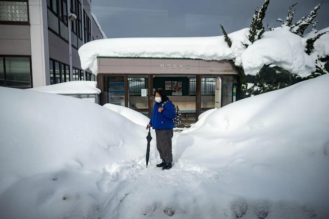 Japan warns of avalanches as number of snow deaths rises to 35