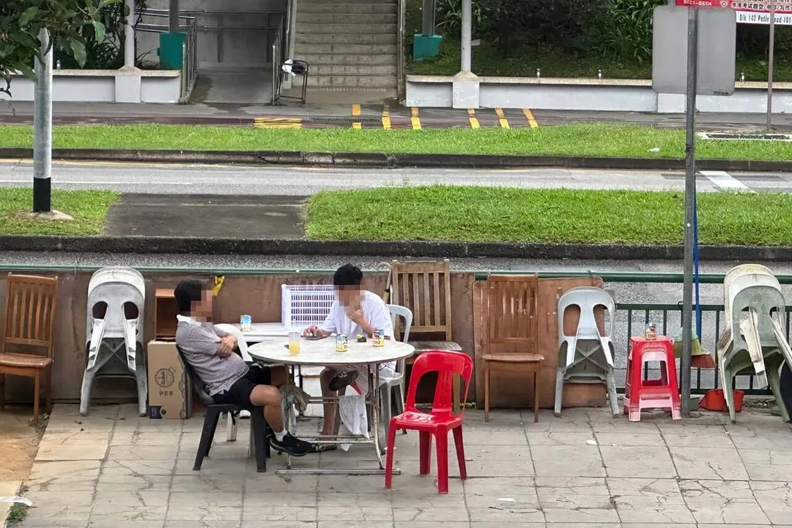 A makeshift smoking corner spotted a few metres outside a coffeeshop in Bukit Panjang.