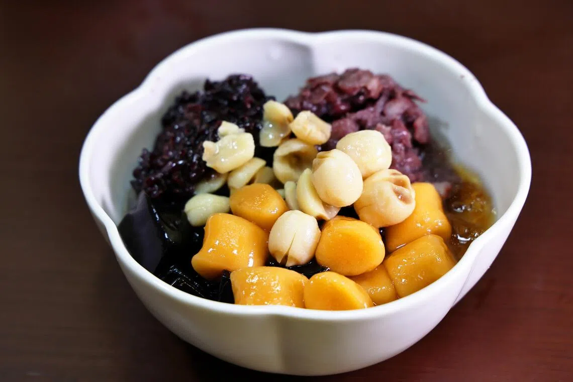 Manfen Grand Bowl contains peach gum from Suizhou.