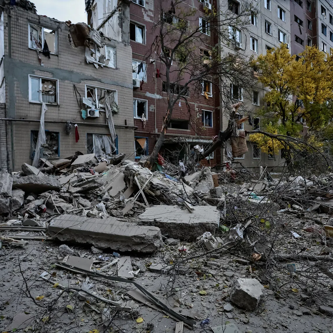 Apartment buildings damaged by a Russian military strike, amid Russia's attack on Ukraine, in the frontline town of Kostiantynivka in the Donetsk region, Ukraine, November 1, 2025. REUTERS/Yan Dobronosov