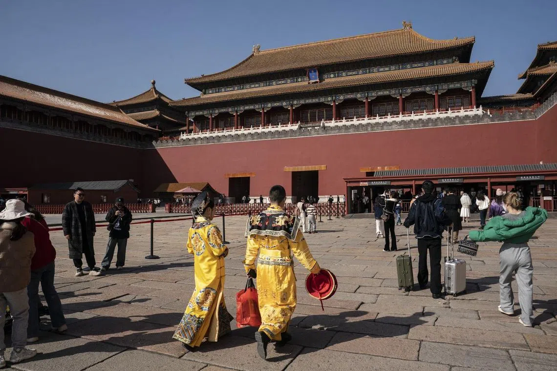One of China's main tourist attractions, the Forbidden City in Beijing, looks set to enjoy a boom again with the country set to resume issuing all types of visas to foreigners from Wednesday. 