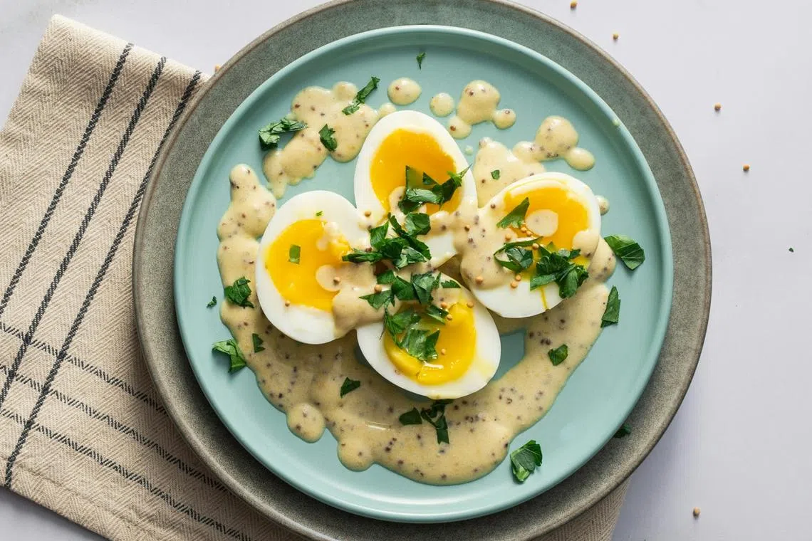 Cooking an egg is a delicate art because the yolk and the white do not cook at the same temperature.