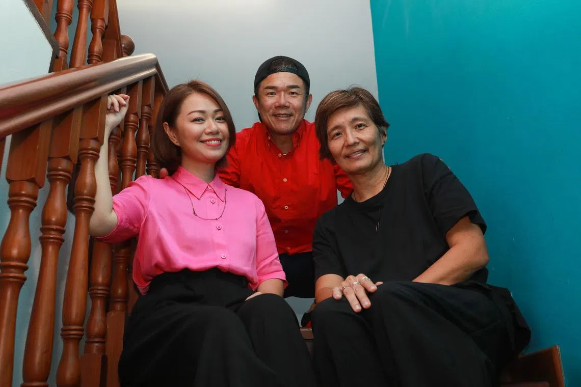 (from left) Joanna Dong and Cavin Soh and Kuo Jianhong