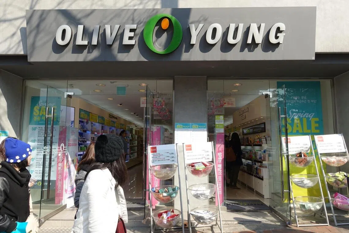 The K-beauty giant will begin its entry in high-traffic districts in Pasadena, northeast of LA.