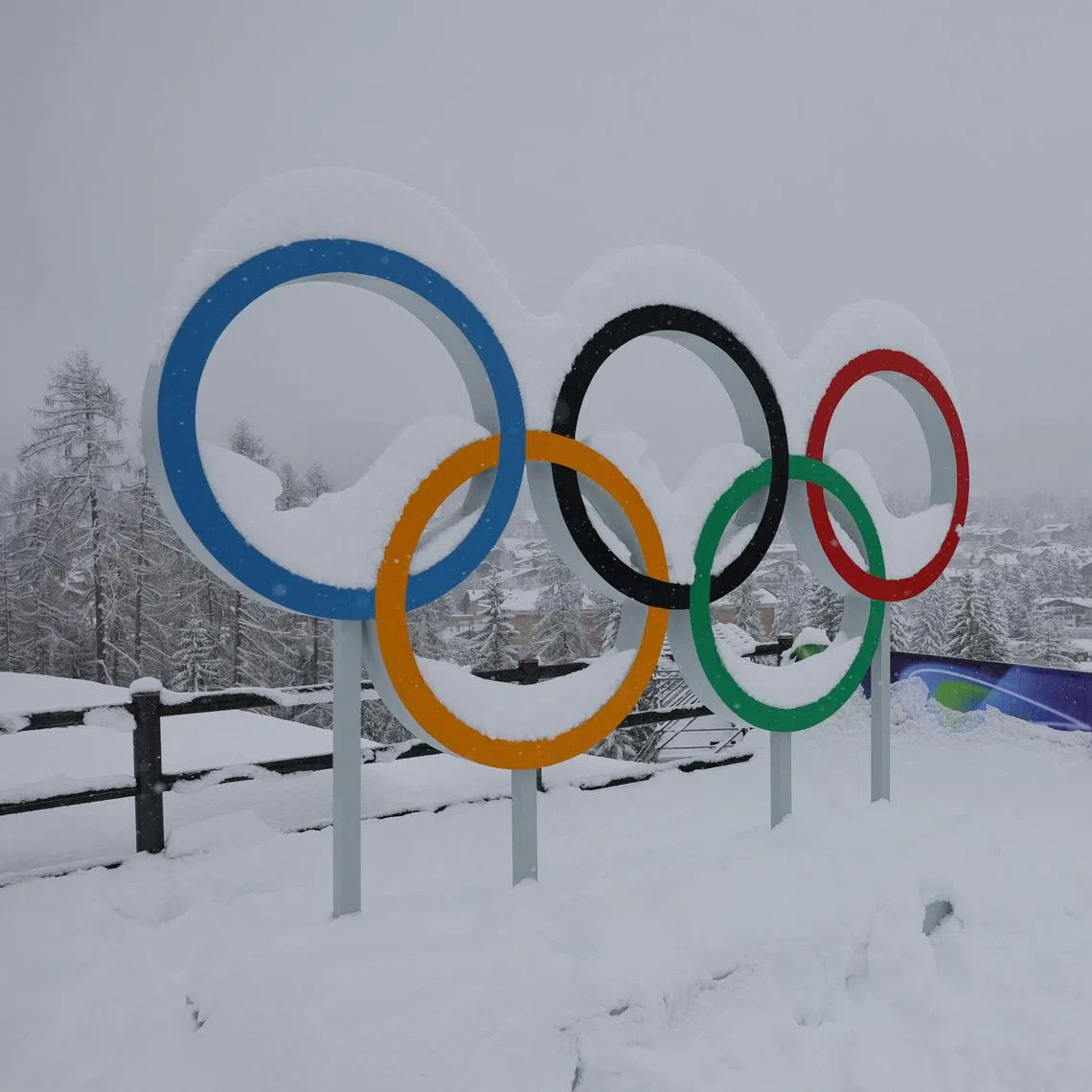 Milano Cortina 2026 Winter Olympics - Cortina d'Ampezzo, Italy - February 19, 2026. General view of the Olympic rings in Cortina during the Milano Cortina 2026 Winter Olympics REUTERS/Athit Perawongmetha