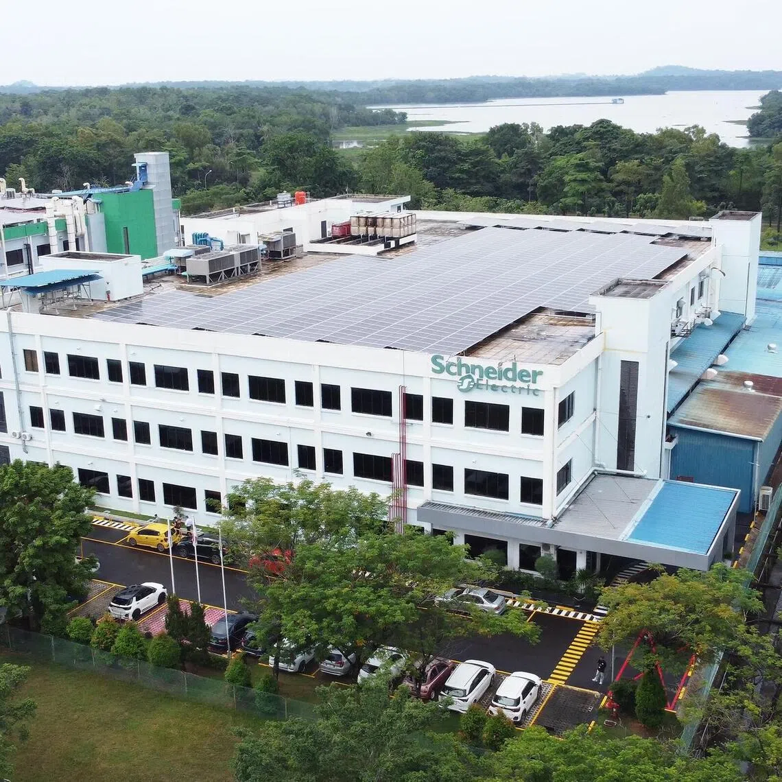albbk18 - Schneider Electric's smart factory in Batam manufactures products that are shipped via Singapore to customers around the world.

Credit: SCHNEIDER ELECTRIC