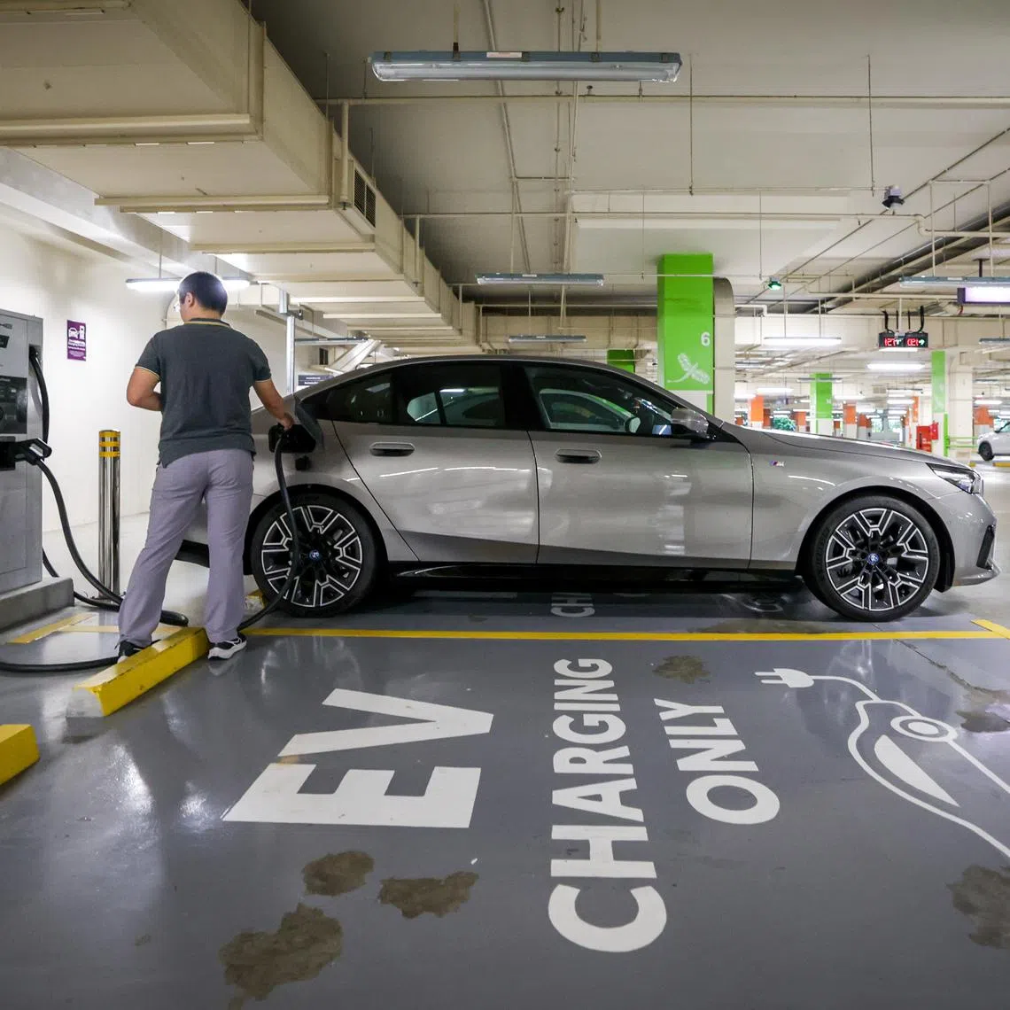 One of the most important safety differences lies in something very simple: How to exit the vehicle during an emergency.