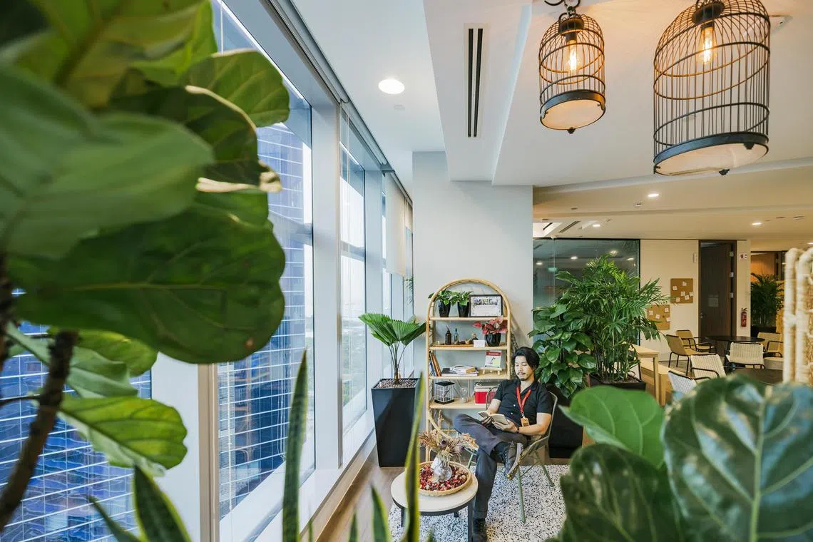 mwdesign - DBS Wellness space 1 (CREDIT DBS Bank)
 
Credit: Photo of DBS Bank office