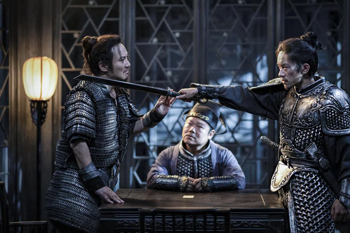 ylmovie22 - Shen Teng (left) and Jackson Yee in Full River Red




Source/copyright: mm2 Entertainment