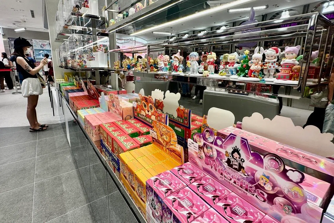 Blind boxes are sealed boxes that contain a random collectible, such as a figurine, toy or accessory.