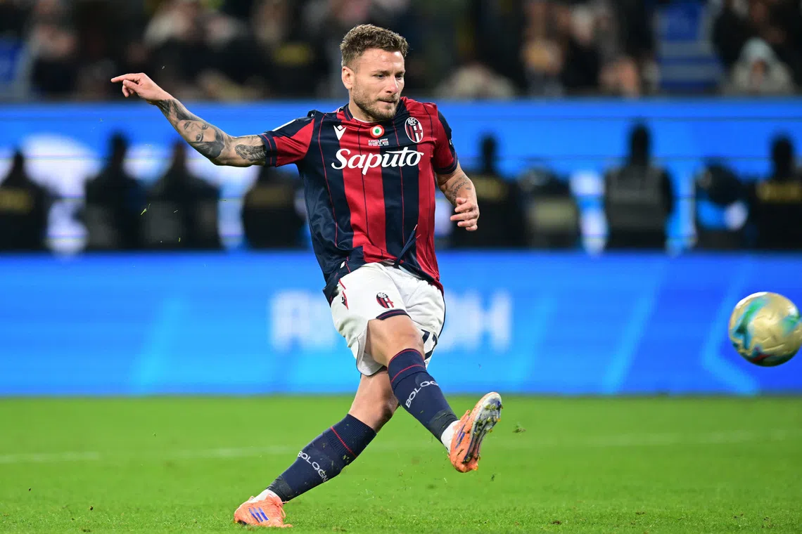 Soccer Football - Supercoppa Italiana - Semi Final - Bologna v Inter Milan - Al Awwal Park, Riyadh, Saudi Arabia - December 20, 2025 Bologna's Ciro Immobile scores the penalty to win the shoot-out REUTERS/Daniele Mascolo