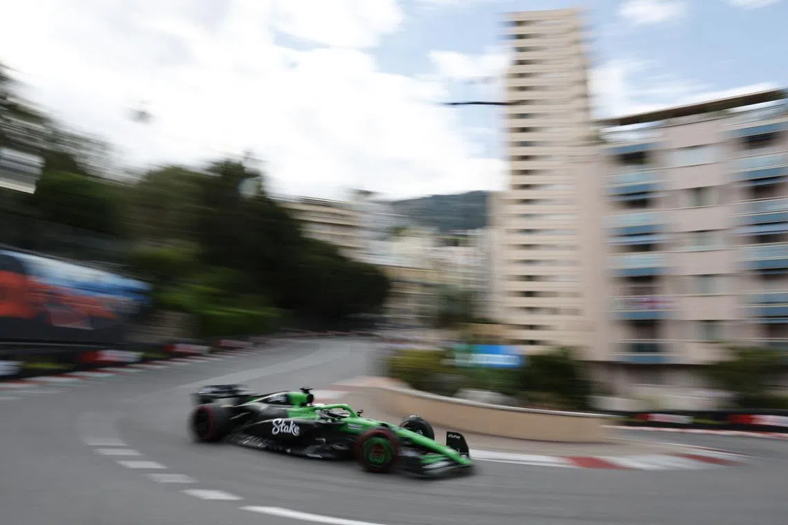 FILE PHOTO: Formula One F1 - Monaco Grand Prix - Circuit de Monaco, Monaco - May 23, 2025  Sauber's Nico Hulkenberg during practice REUTERS/Stephanie Lecocq/File photo