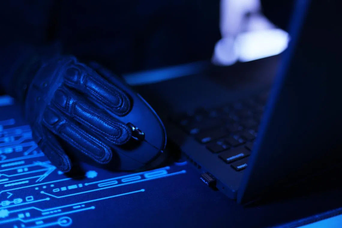 An employee received an e-mail from a fake supplier who replaced the “gmail.com” in the real supplier’s e-mail address with “asia.com”.