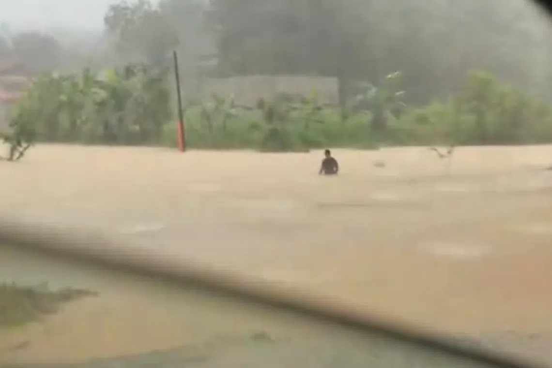 The video comes amid Malaysia’s ongoing monsoon season, which has caused widespread flooding in multiple states, displacing thousands. 