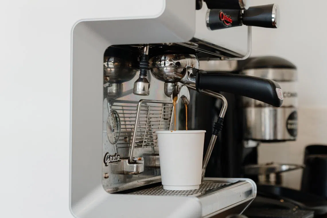 Try ranking these disposable drink containers from least to most environmentally friendly: aluminium; glass; paperboard; plastic bottle; plastic pouch.