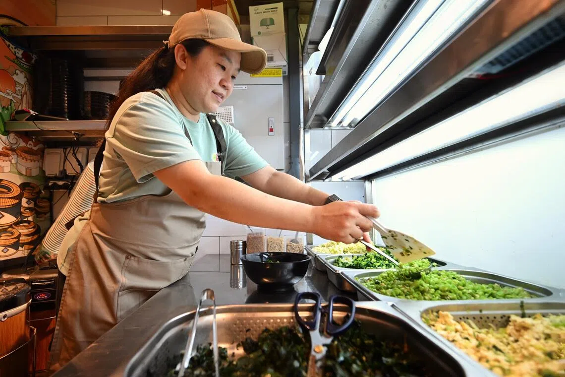 Successful hawkers might inspire more young hawkers to join the trade.