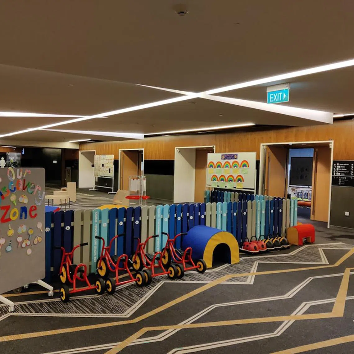 The school announced its closure in an e-mail on Feb 9, which left many parents shocked and disappointed. 