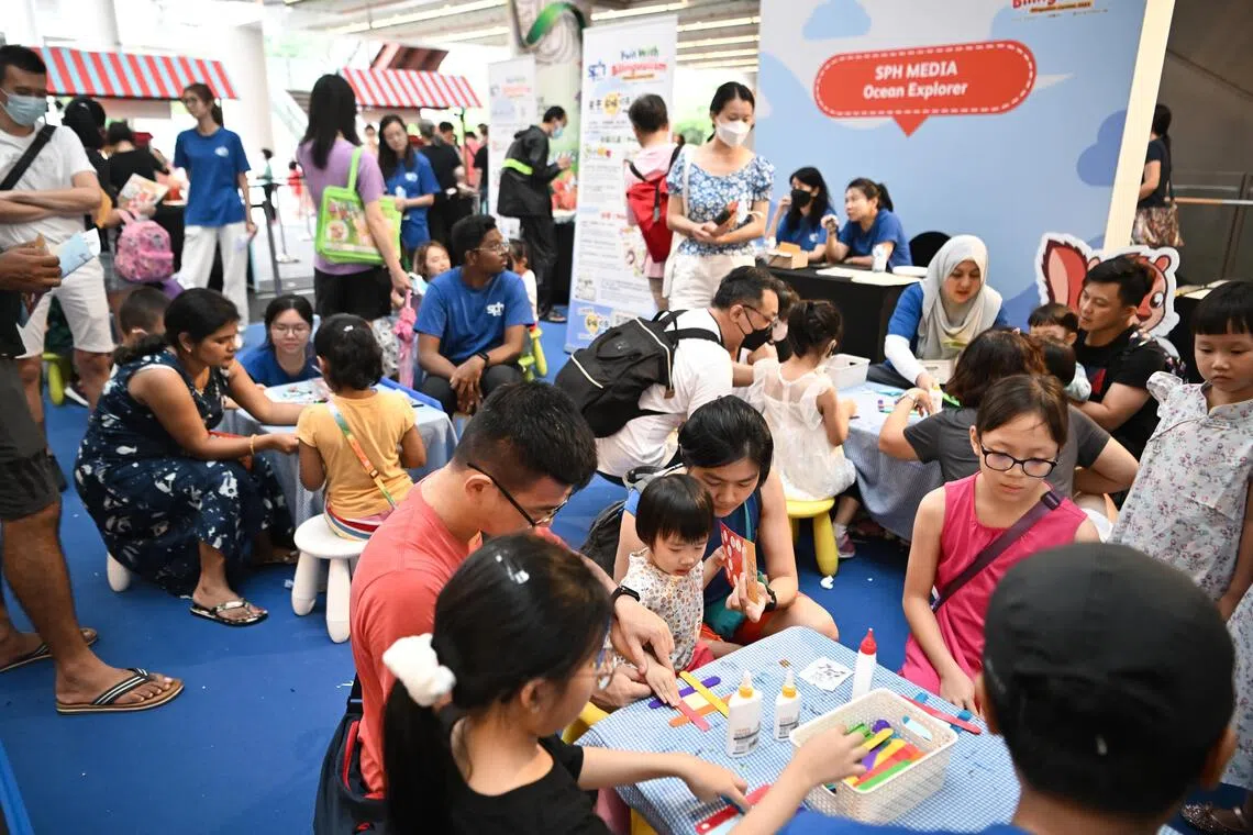 ln Singapore, English became the language of academic advancement, social mobility and economic opportunity, says the writer.