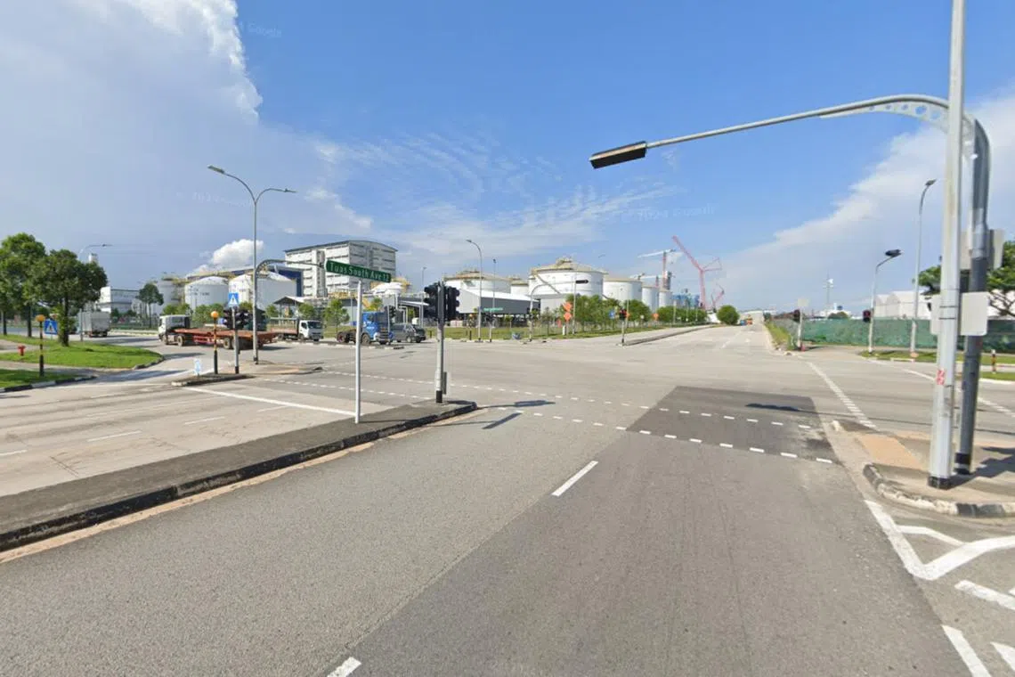 The police and SCDF said they were alerted to the accident, which occurred at the junction of Tuas South Avenue 12 and Tuas Nexus Drive, at 9.10am.