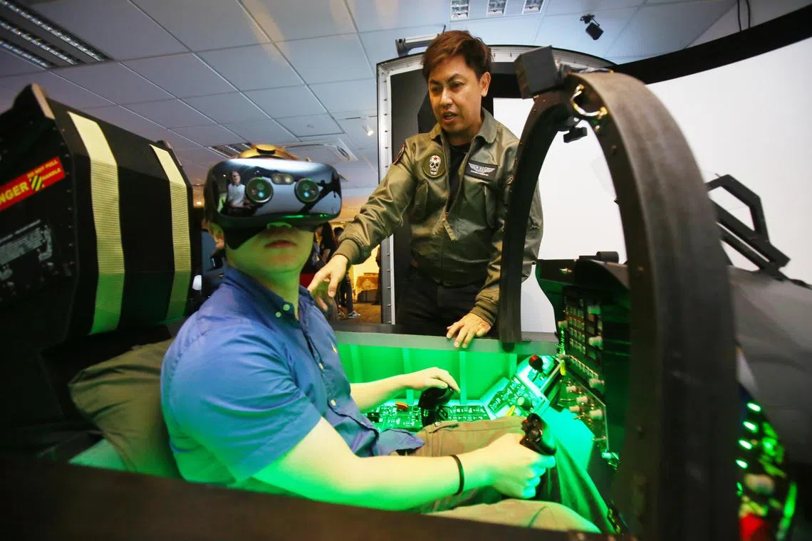 CMG20230530-ChinFC01/特约摄影:陳福洲/柏涵文 / Media launch of Wings Academy, Singapore's largest retail flight simulator centre [ 15 Changi Business Park Crescent, #05-05 Haite Building, Singapore 486006]