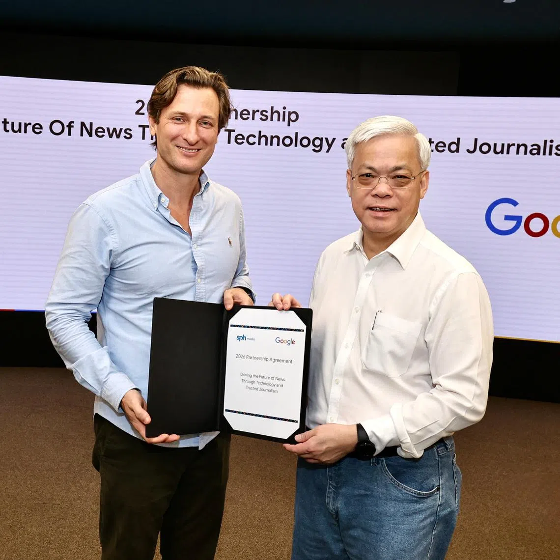 Country managing director for Google Singapore Ben King (left) and SPH Media chief executive Chan Yeng Kit at the announcement of the partnership on April 17.