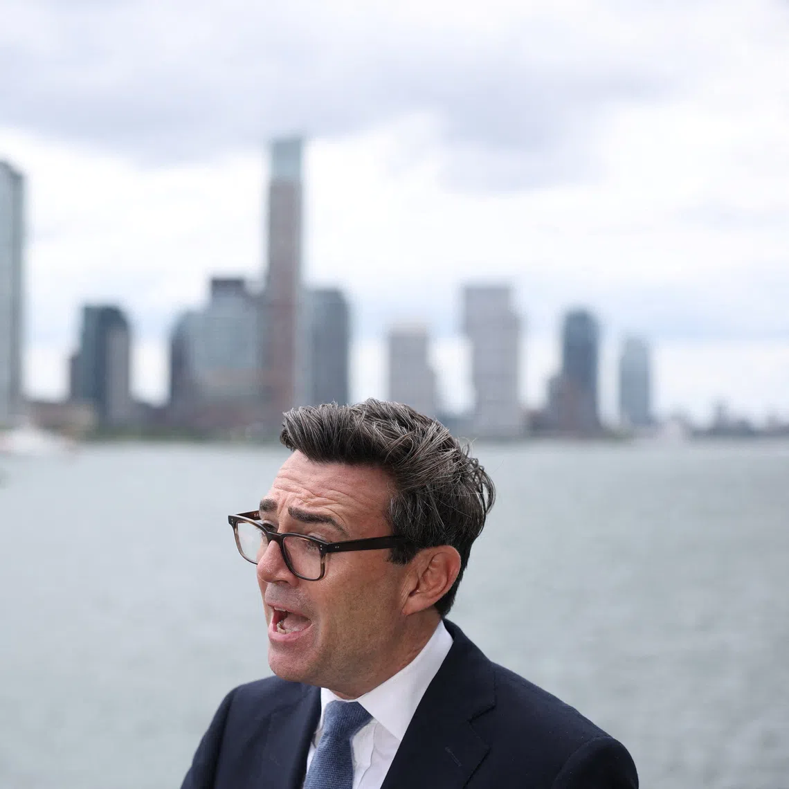 Britain’s Prime Minister Andy Burnham argued that the four-decade-old restrictions are outdated and unfairly discriminate against fans of the sport.