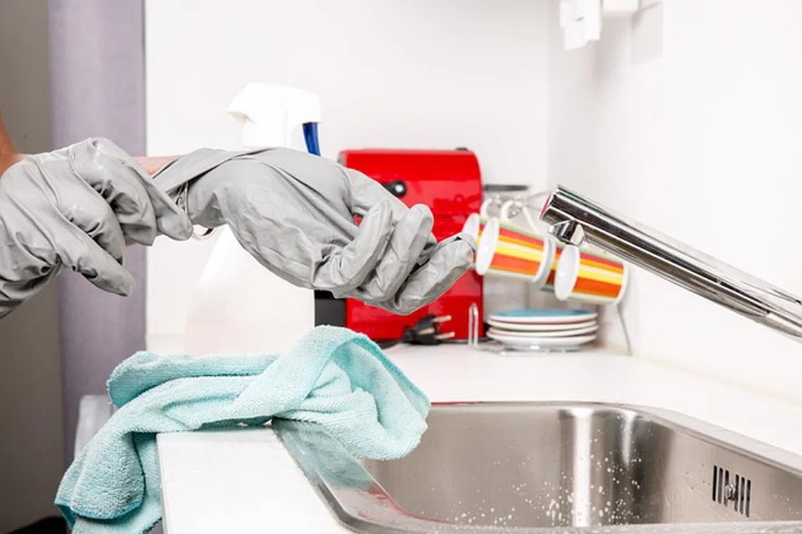 Apartment complexes across the country are pushing ahead with controversial “wage rate cards” for household chores. 